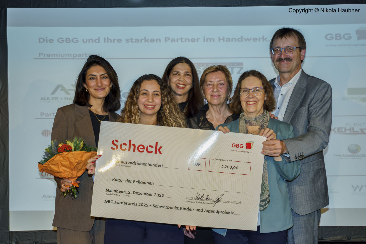 Copyright © Nikola Haubner